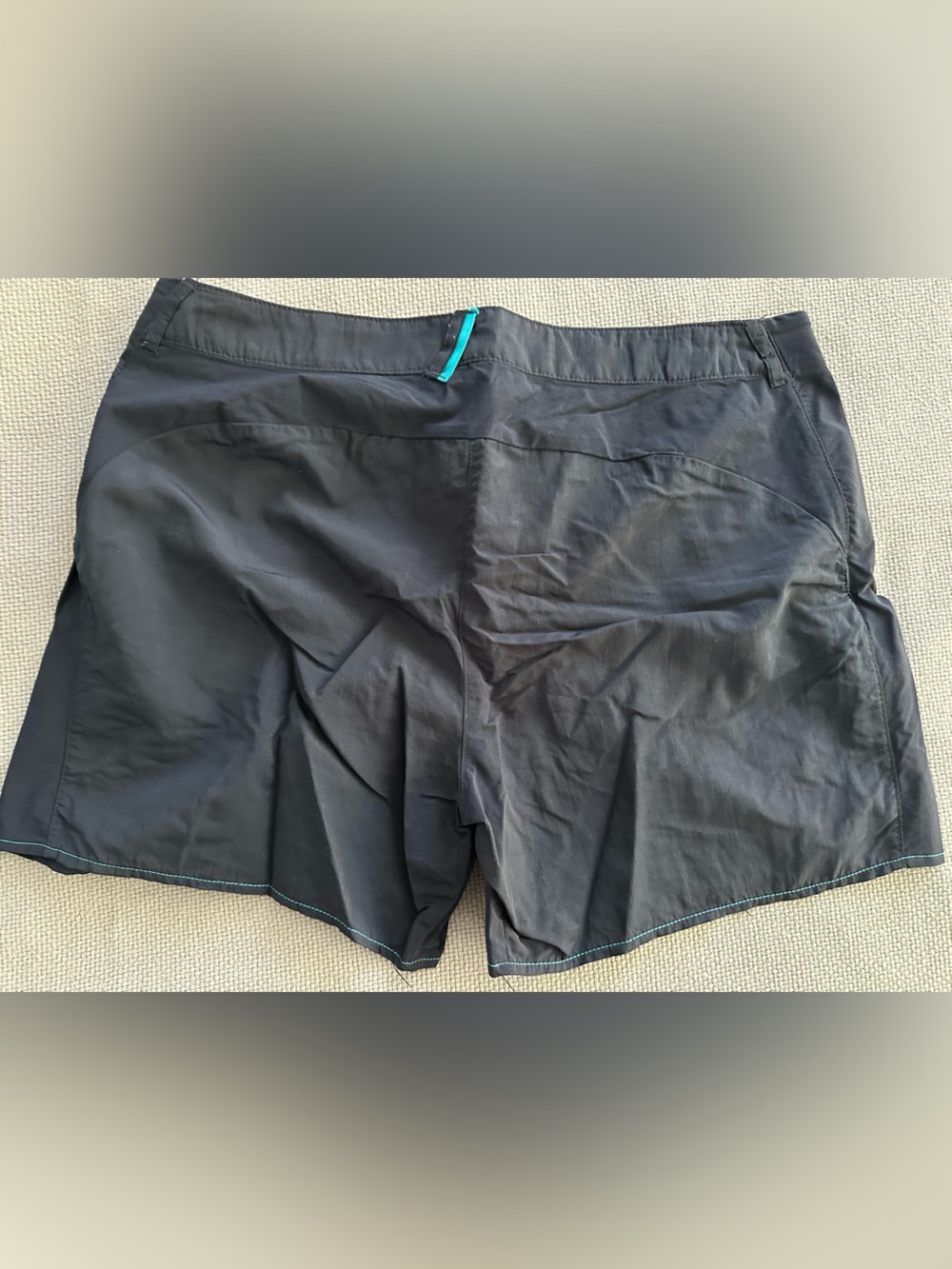 Quechua Decathlon Women’s Dark Grey Outdoor Hiking Shorts - Size L (US L / EU 42